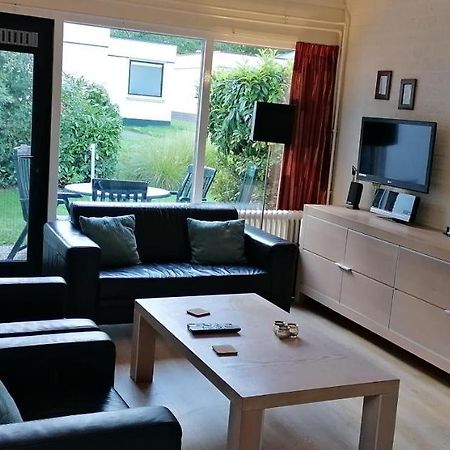 4-Pers Vakantiebungalow In Het Heuvelland Simpelveld Luaran gambar